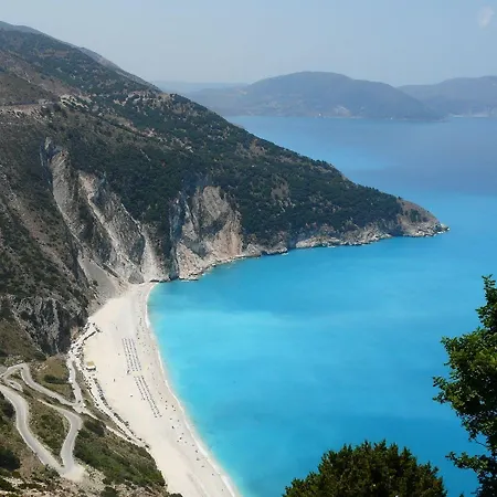 Ionian Emerald 5* كارافوميلوس