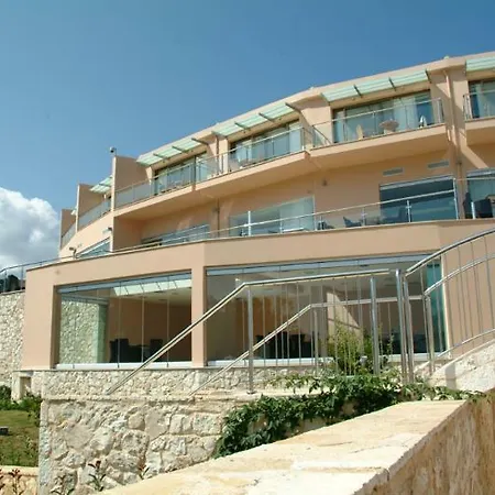 Ionian Emerald 5* كارافوميلوس