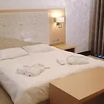 Ionian Emerald Hotell 5*