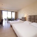 Hotell Ionian Emerald Karavomylos