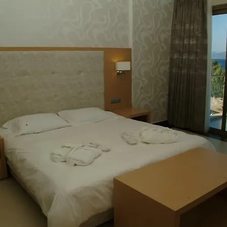 Ionian Emerald 5*