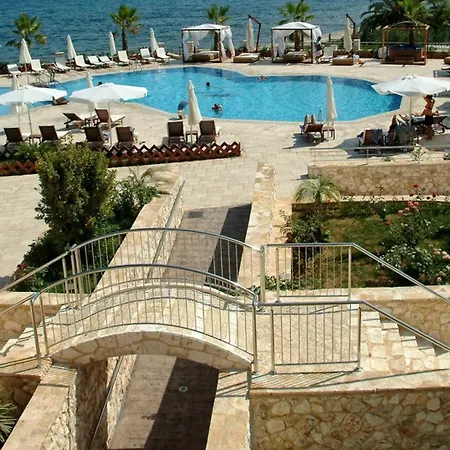 Ionian Emerald 5*