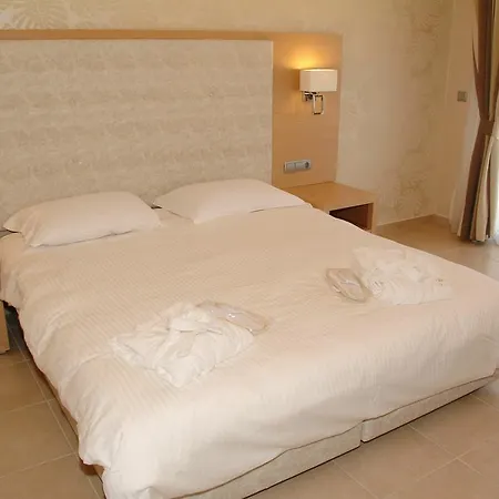 Ionian Emerald Karavomylos