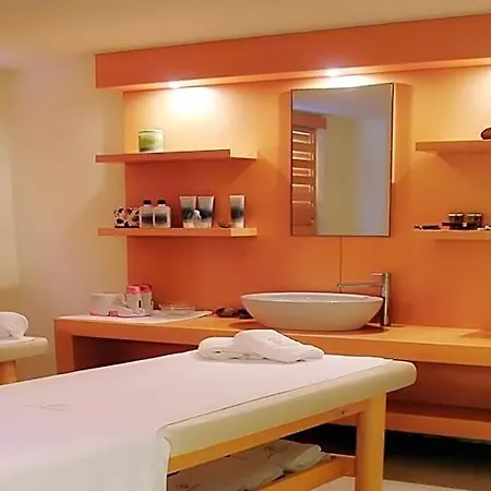 Ionian Emerald 5* Каравомилос