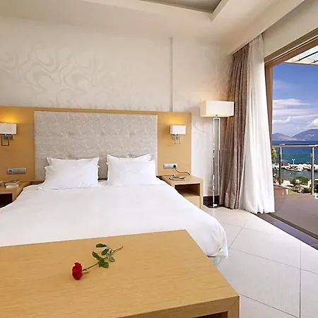 Ionian Emerald Отель 5*
