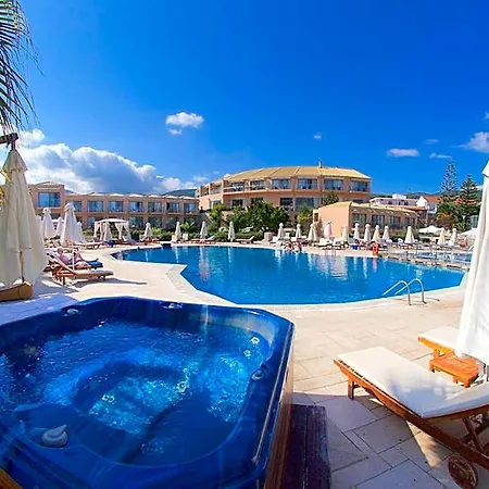 Отель Ionian Emerald 5*