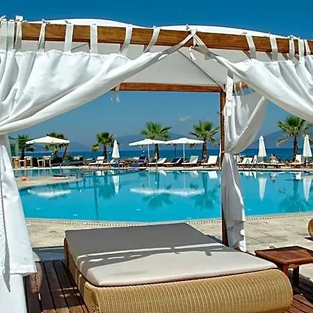 Ionian Emerald Отель 5*