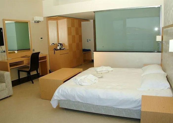 Ionian Emerald Hotel