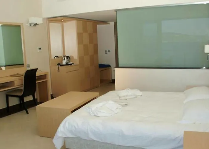 Hotel Ionian Emerald 5*